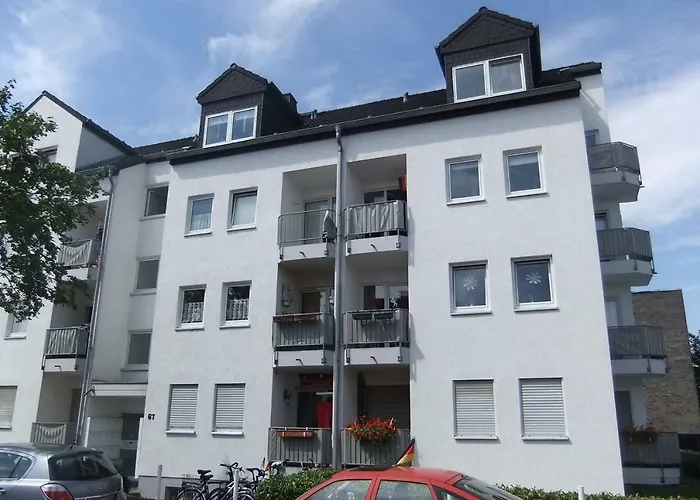 2-raum In Guter Lage Fuer Koeln-bonn-siegbug 아파트 *