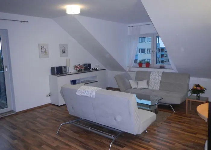 아파트 2-raum In Guter Lage Fuer Koeln-bonn-siegbug *