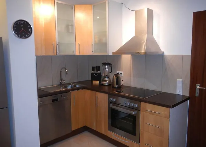 아파트 2-raum In Guter Lage Fuer Koeln-bonn-siegbug *