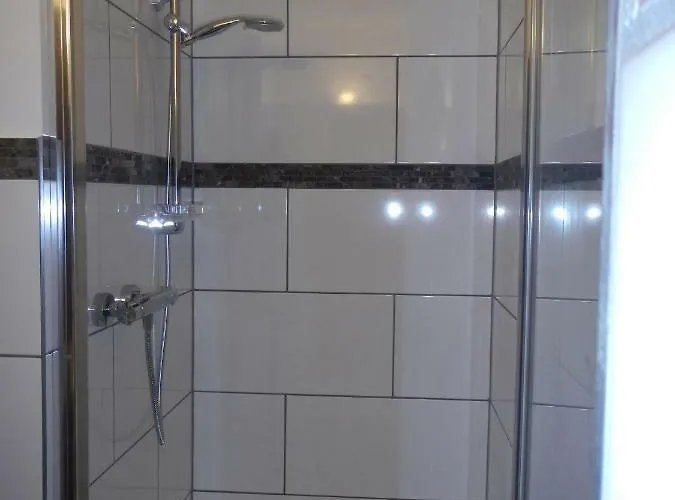 아파트 2-raum In Guter Lage Fuer Koeln-bonn-siegbug *